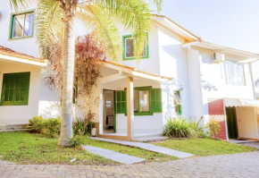 Casa Geminada a 50m da Praia nos Ingleses ING821